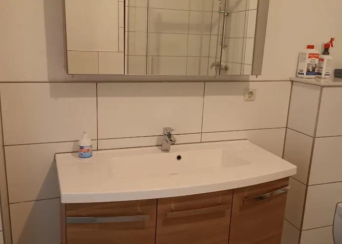 Work And Eschweiler 6 Betten 5 Schlafzimmer 2 Etagen Apartamento